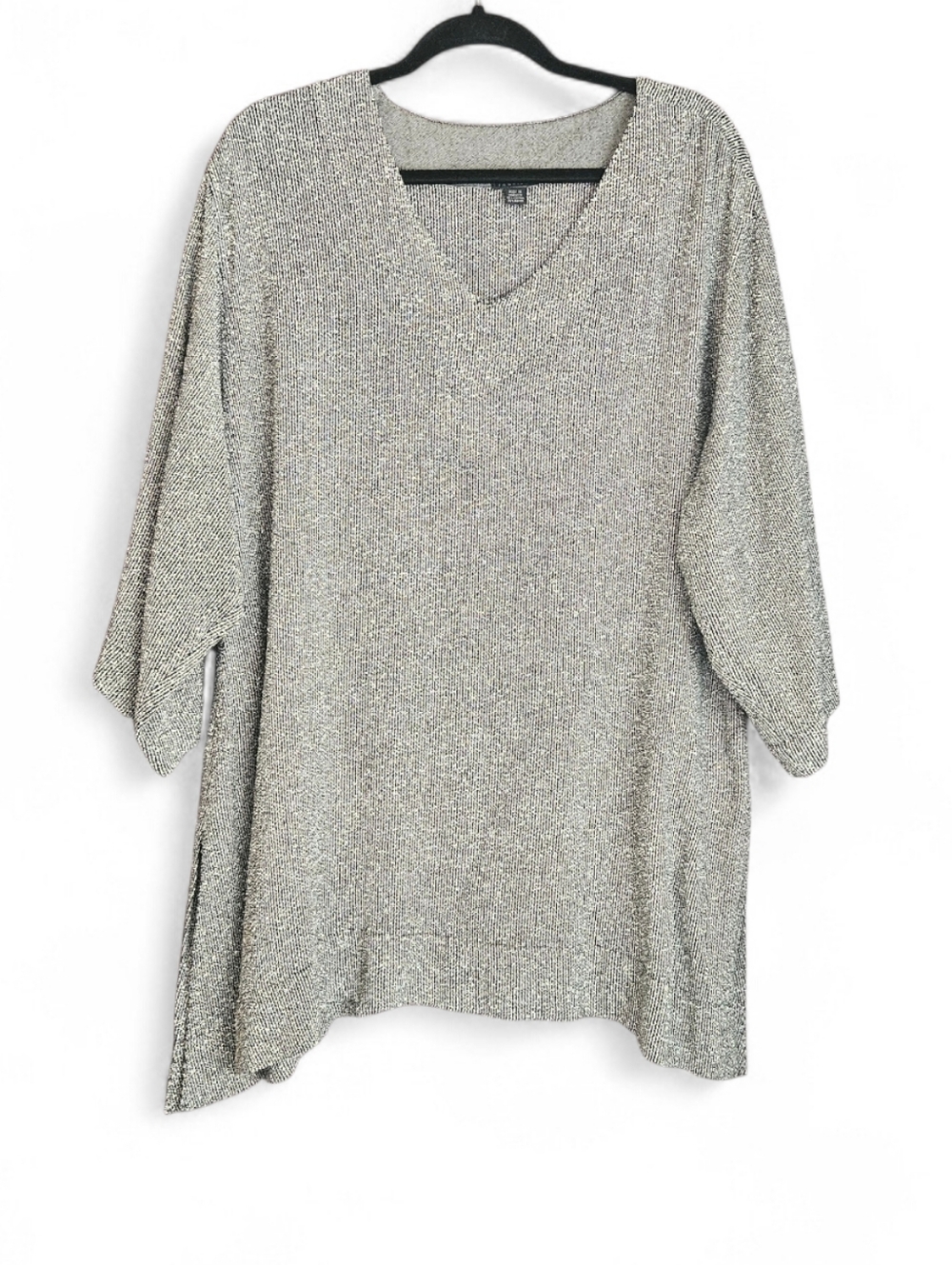 Dairi Fashion Black & White Textured Knit V-Neck Tunic – Made in Morocco